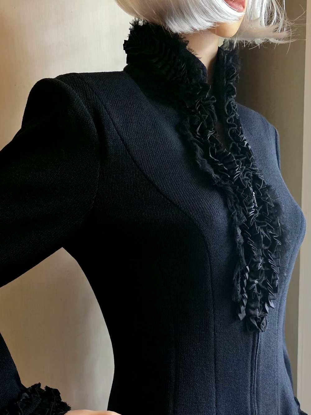 St. John Evening Black Ruffle Knit Jacket – Size 4